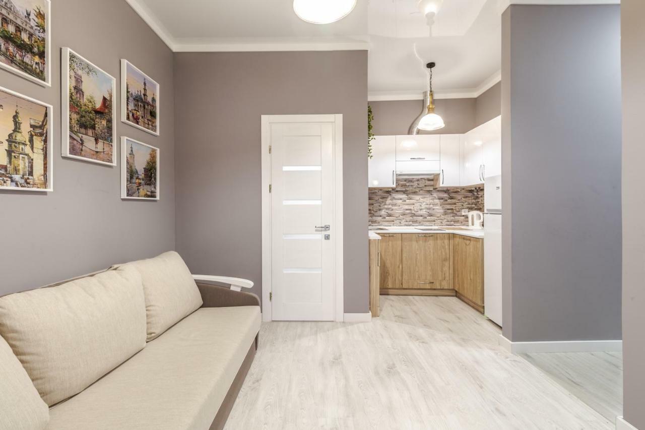 Modern Rus Appartement Lviv Buitenkant foto