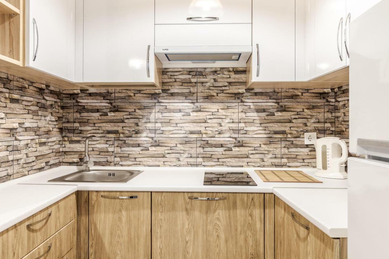 Modern Rus Appartement Lviv Buitenkant foto