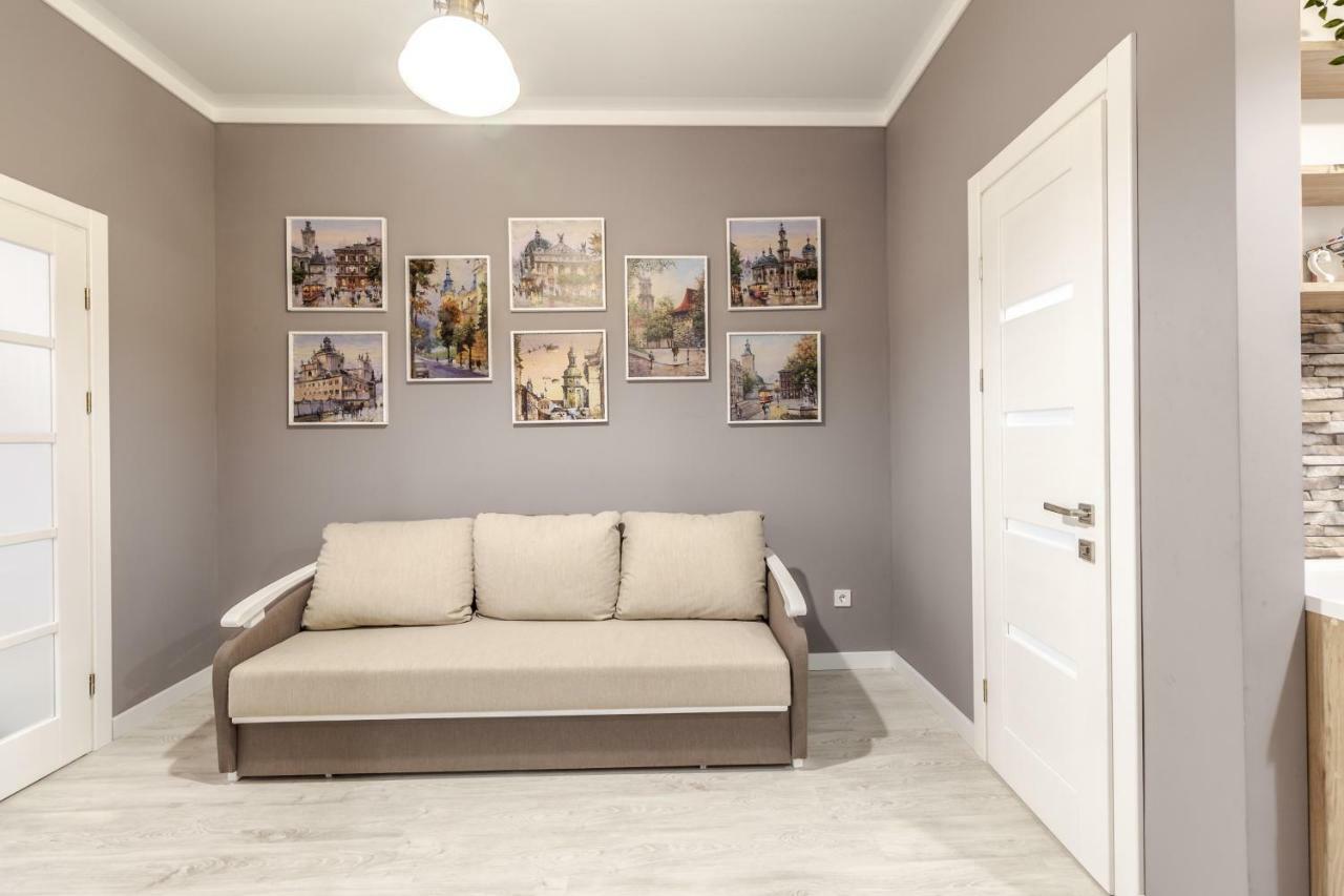 Modern Rus Appartement Lviv Buitenkant foto