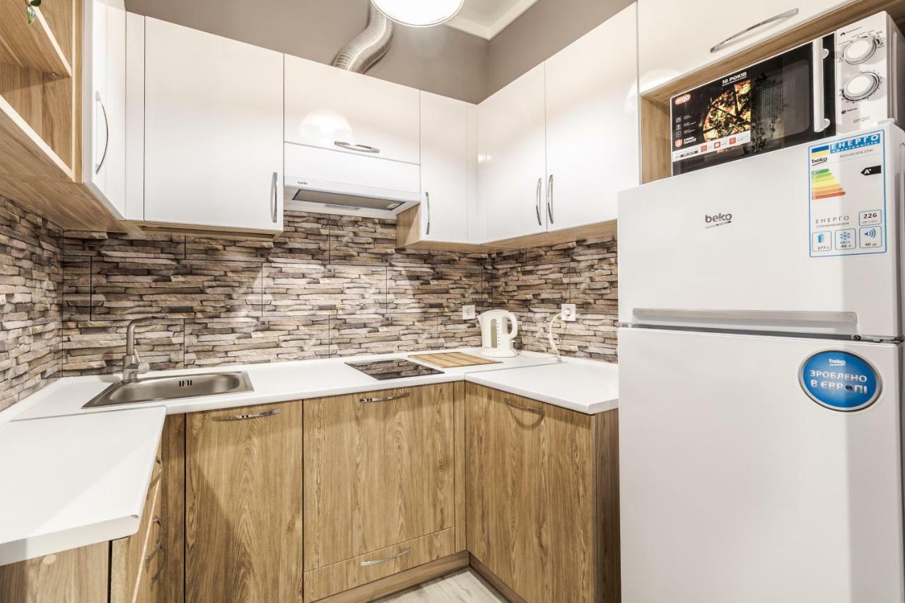 Modern Rus Appartement Lviv Buitenkant foto