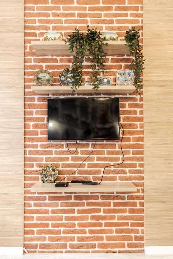 Modern Rus Appartement Lviv Buitenkant foto